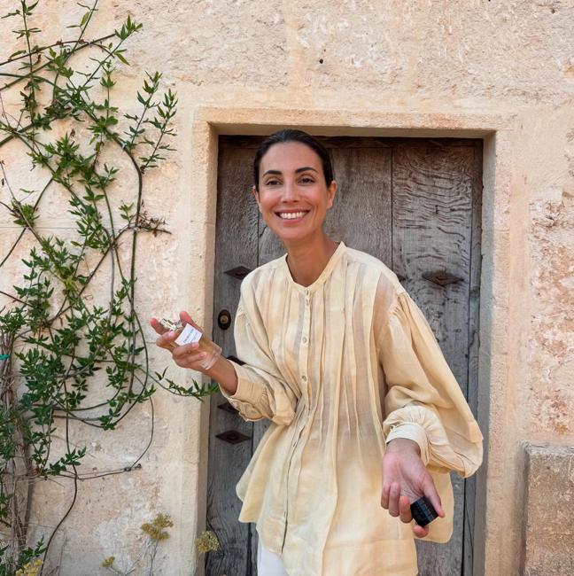 Sassa de Osma con perfume Dior.